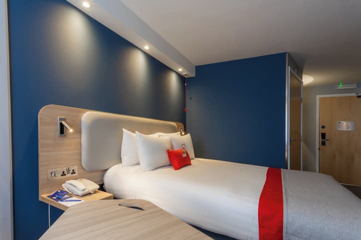 Holiday Inn Express Glasgow City Theatreland by IHG
