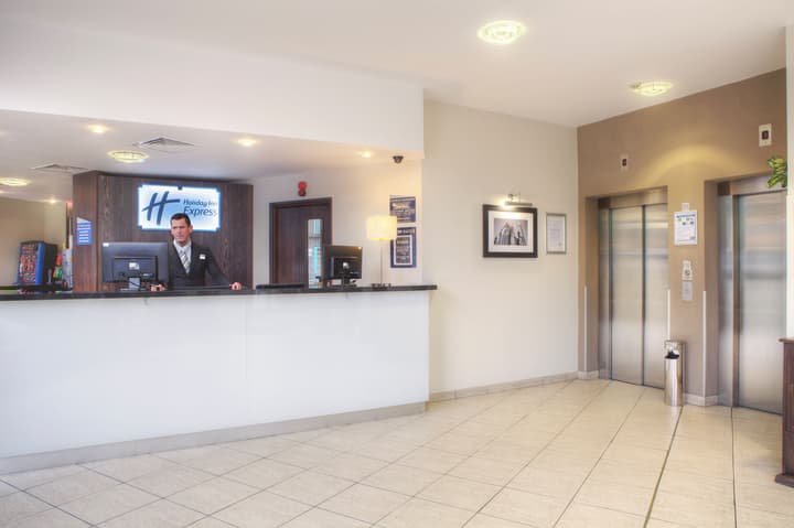 Holiday Inn Express Glasgow City Theatreland by IHG