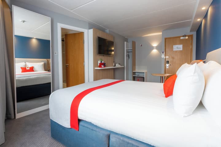 Holiday Inn Express Glasgow City Theatreland by IHG