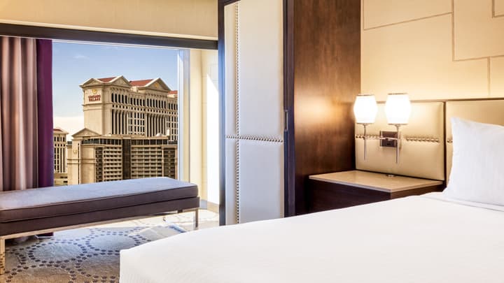 Harrah’s Las Vegas – A Caesars Rewards Destination