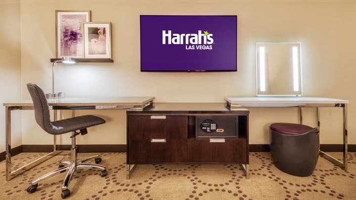 Harrah’s Las Vegas – A Caesars Rewards Destination