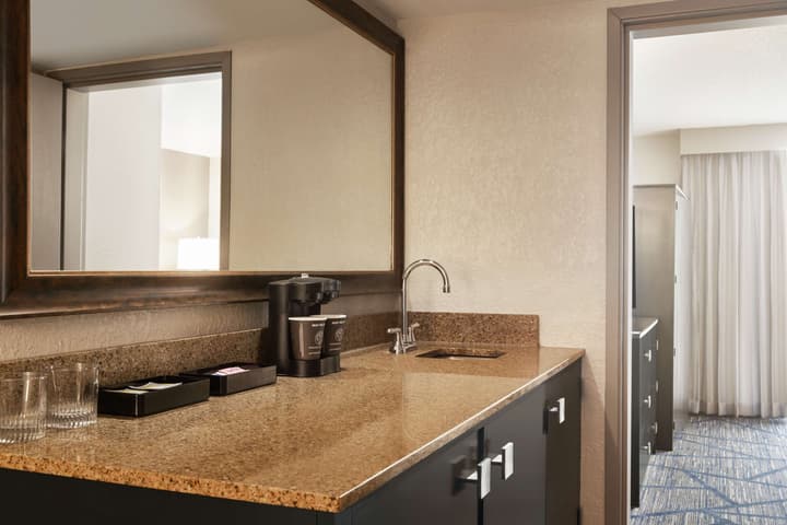 Embassy Suites by Hilton Miami International Airport
