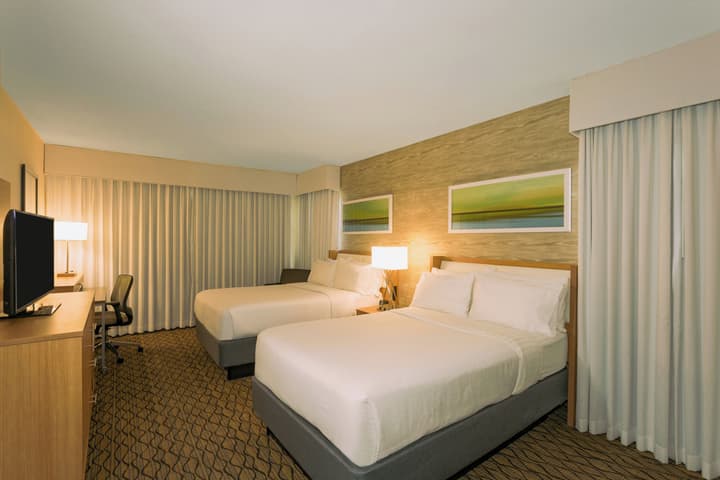 Holiday Inn Miami Beach - Oceanfront by IHG