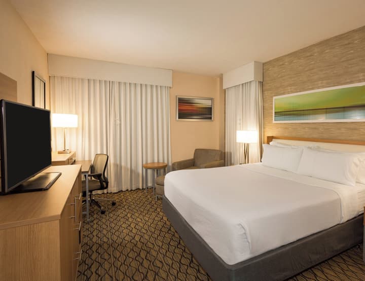 Holiday Inn Miami Beach - Oceanfront by IHG