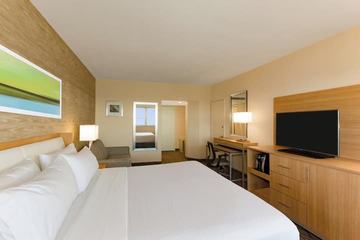 Holiday Inn Miami Beach - Oceanfront by IHG
