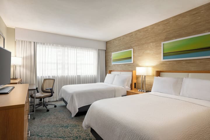 Holiday Inn Miami Beach - Oceanfront by IHG