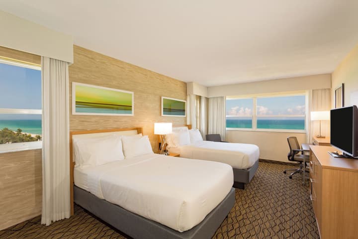 Holiday Inn Miami Beach - Oceanfront by IHG