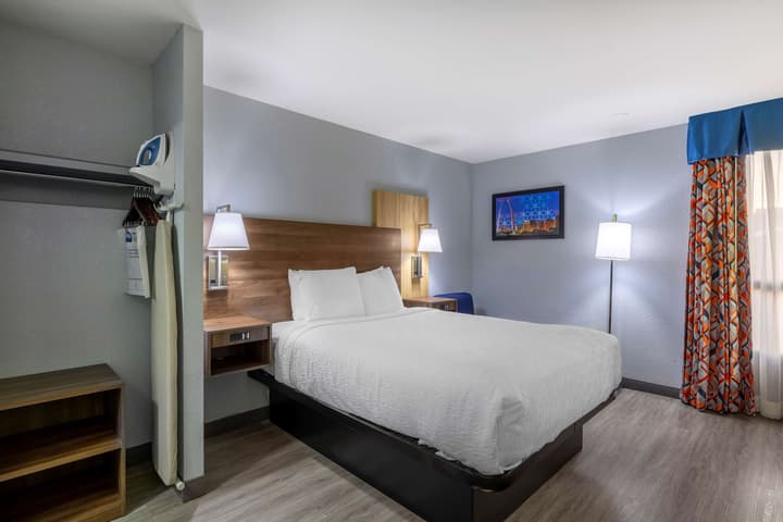 Best Western Plus St. Louis West-Westport