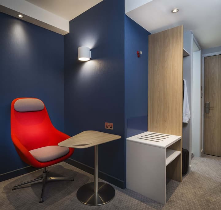 Holiday Inn Express Belfast City by IHG