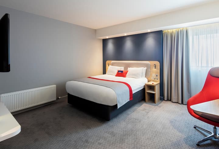 Holiday Inn Express Belfast City by IHG