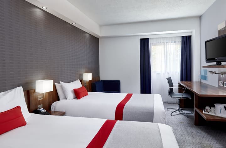 Holiday Inn Express Belfast City by IHG