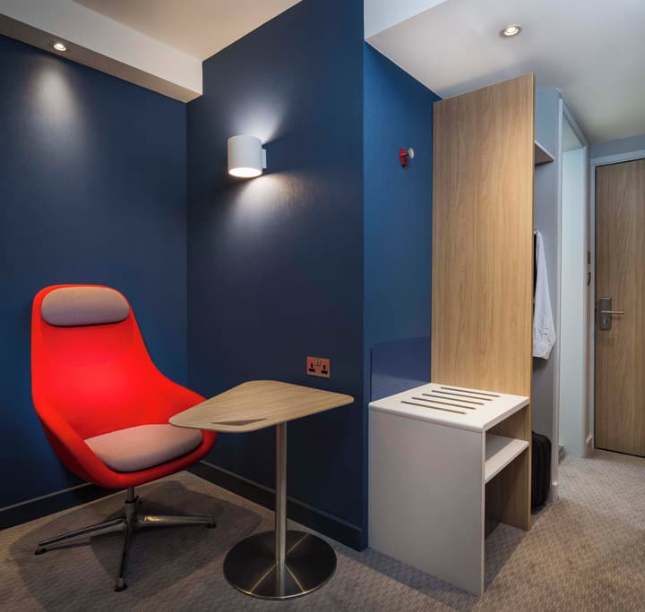 Holiday Inn Express Belfast City by IHG