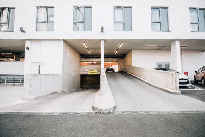 Holiday Inn Express Belfast City by IHG