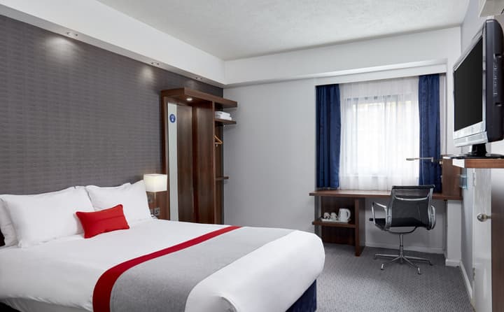 Holiday Inn Express Belfast City by IHG