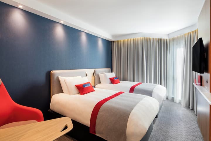 Holiday Inn Express Belfast City by IHG