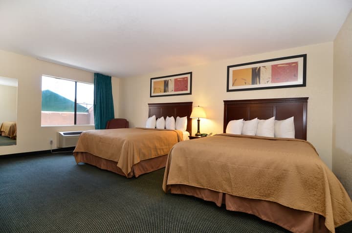 Quality Inn San Diego I-5 Naval Base