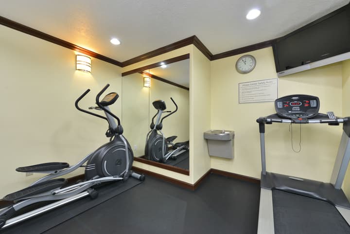 Quality Inn San Diego I-5 Naval Base