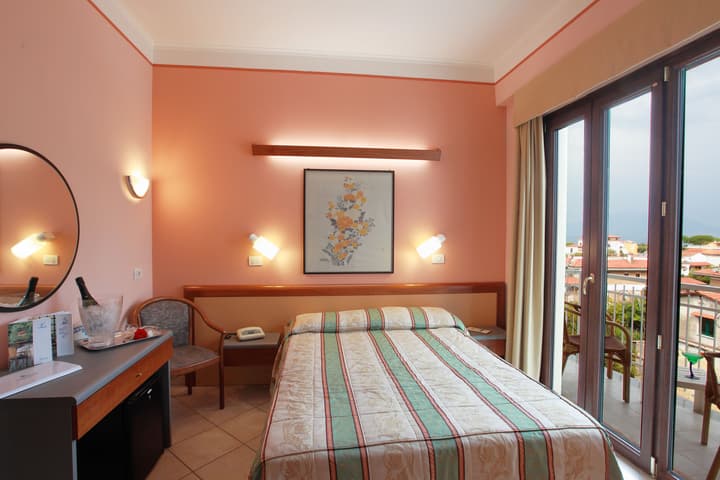 Hotel Caravel