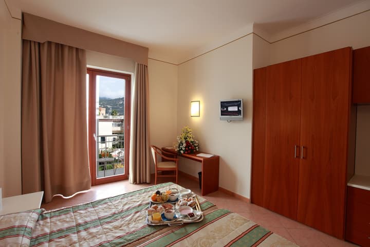 Hotel Caravel