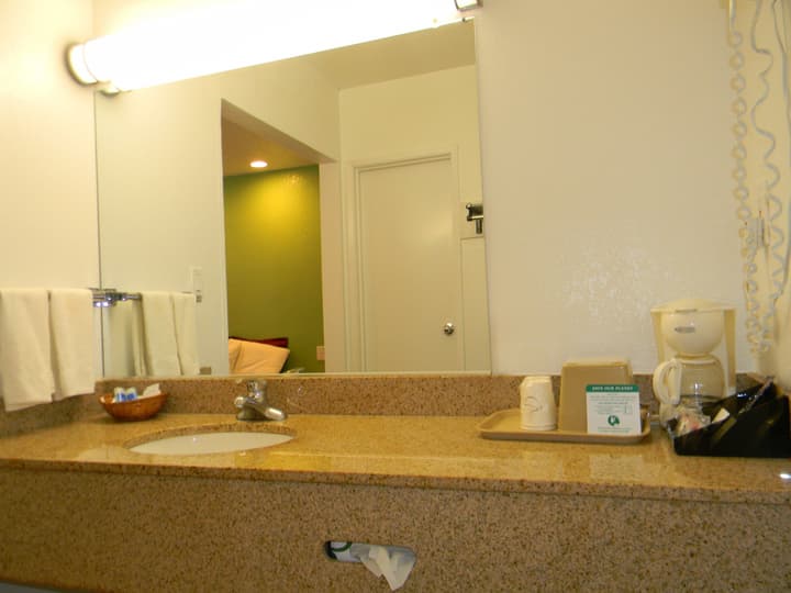 Rodeway Inn Alameda-Oakland