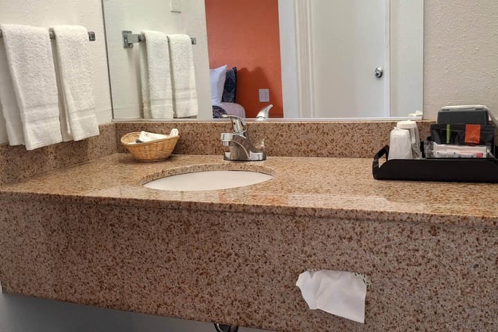 Rodeway Inn Alameda-Oakland