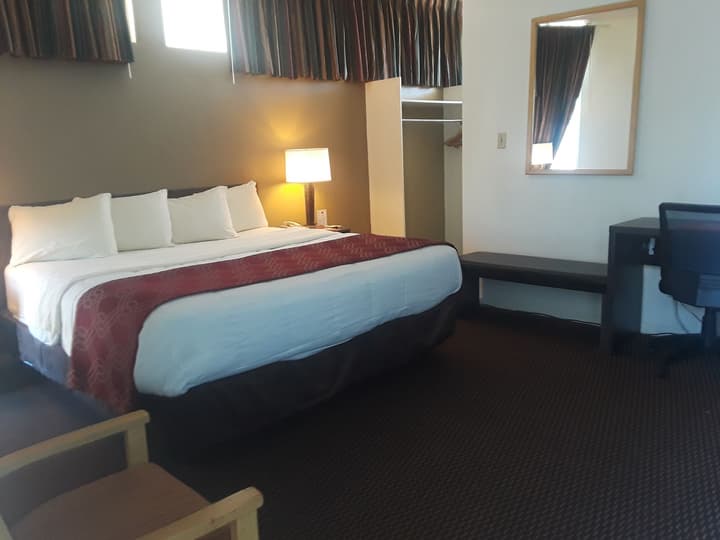 Econo Lodge Colorado Springs Downtown