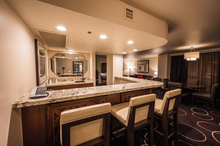 Sunset Station Hotel & Casino