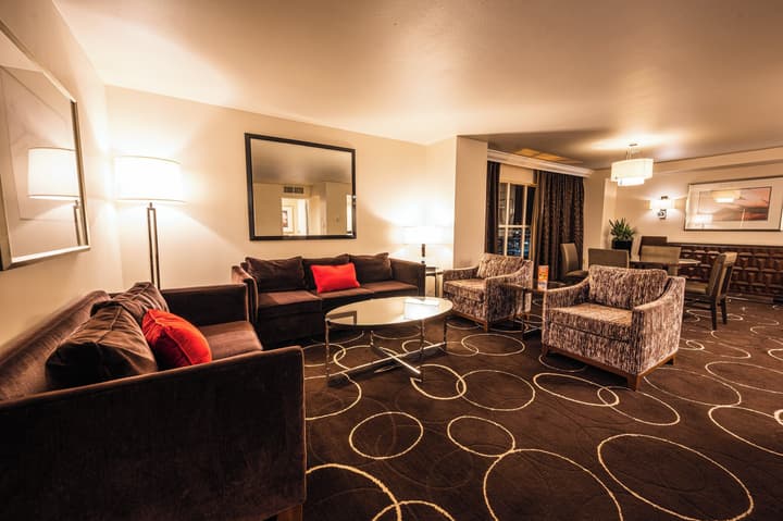Sunset Station Hotel & Casino