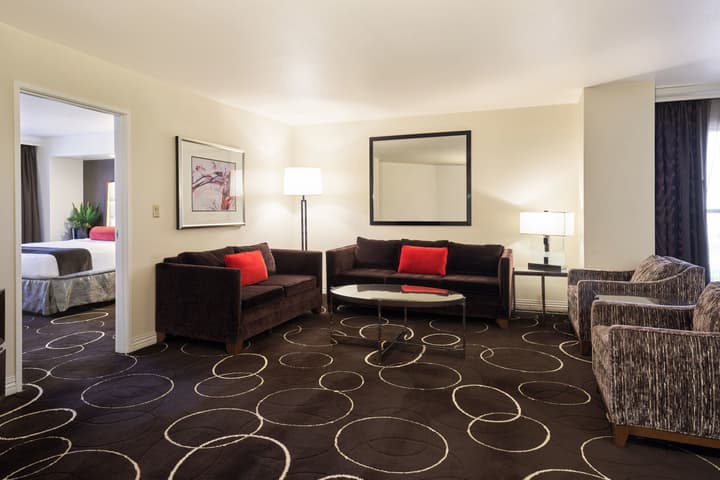 Sunset Station Hotel & Casino