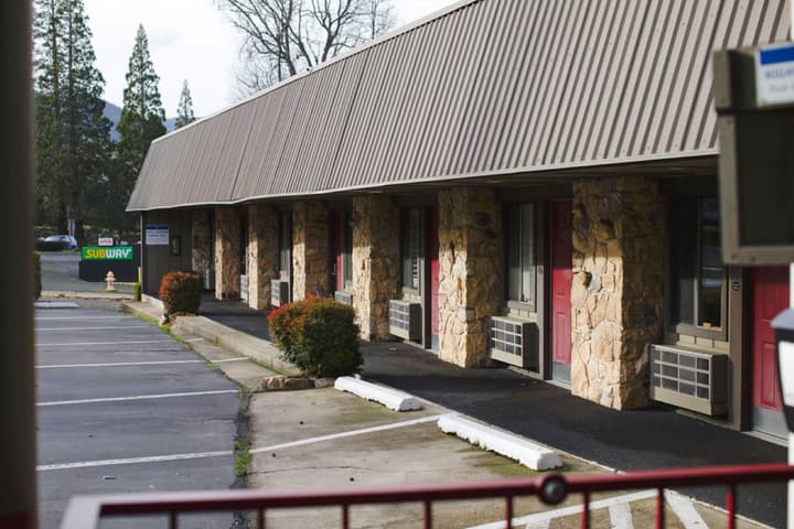 Prospero's Flagship Inn