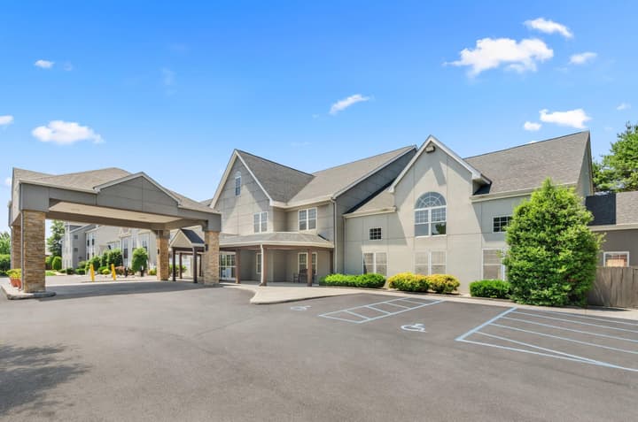 Country Inn & Suites by Radisson, Roanoke, VA