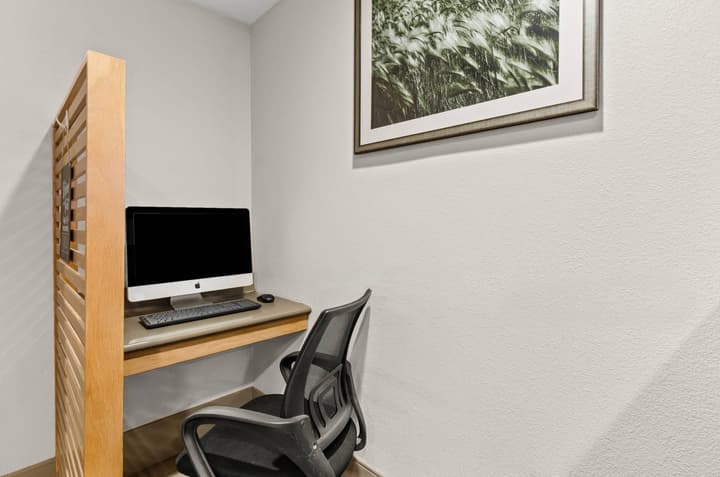 Country Inn & Suites by Radisson, Roanoke, VA