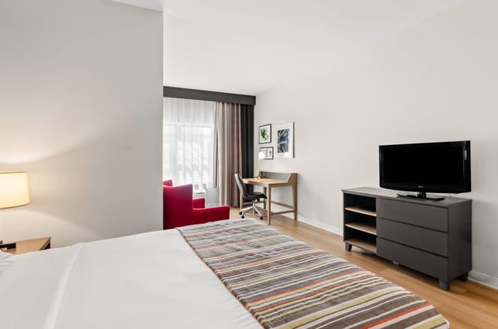 Country Inn & Suites by Radisson, Roanoke, VA