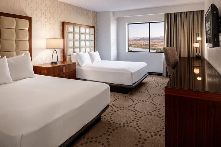 Harrah’s Laughlin Beach Resort & Casino - A Caesars Rewards Destination