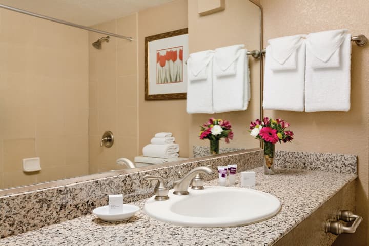 Harrah’s Laughlin Beach Resort & Casino - A Caesars Rewards Destination