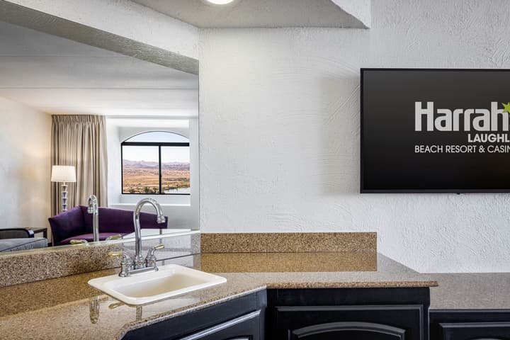 Harrah’s Laughlin Beach Resort & Casino - A Caesars Rewards Destination
