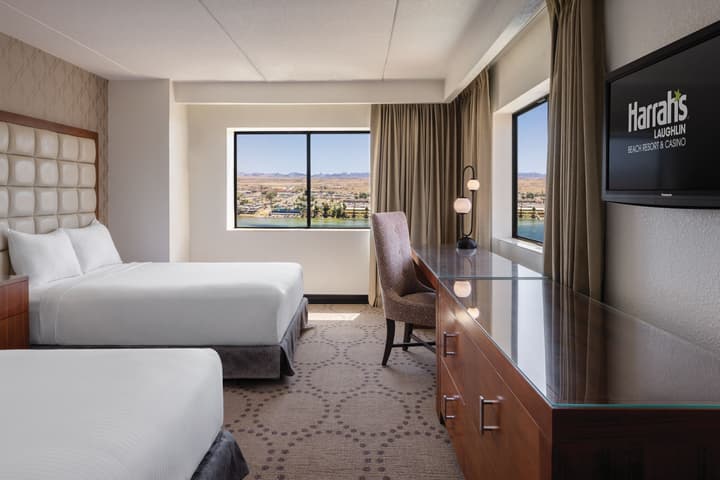 Harrah’s Laughlin Beach Resort & Casino - A Caesars Rewards Destination