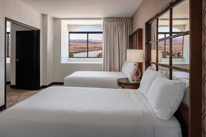 Harrah’s Laughlin Beach Resort & Casino - A Caesars Rewards Destination