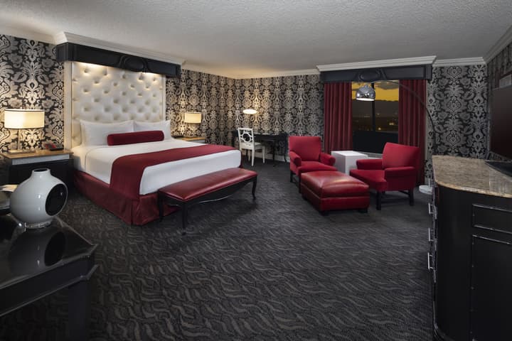 Golden Nugget Las Vegas Hotel & Casino