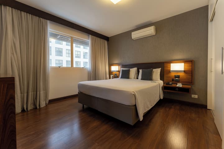 Hotel Deville Curitiba
