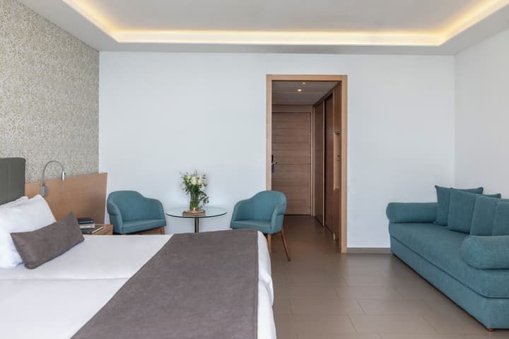 Royal Apollonia by Louis Hotels