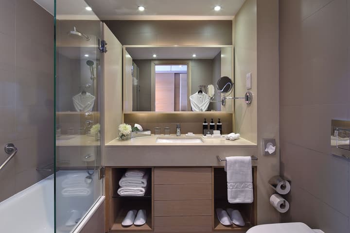 Royal Apollonia by Louis Hotels