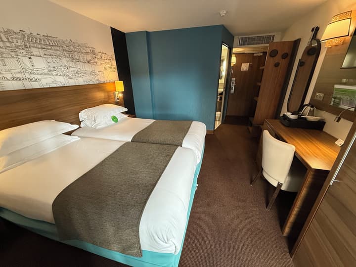 Holiday Inn Paris - Montmartre by IHG