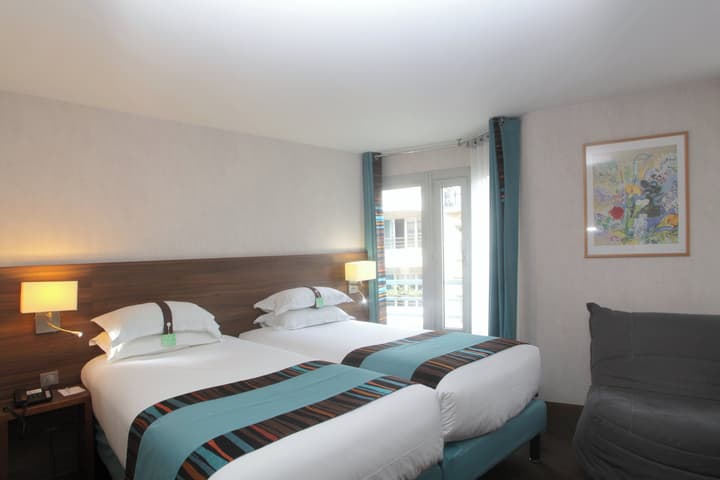 Holiday Inn Paris - Montmartre by IHG