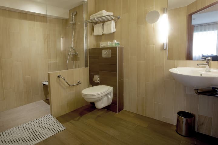 Holiday Inn Paris - Montmartre by IHG