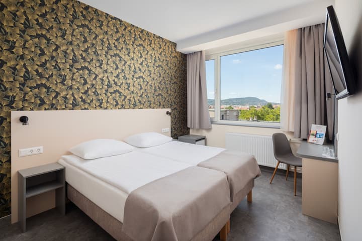 Hotel Benczur