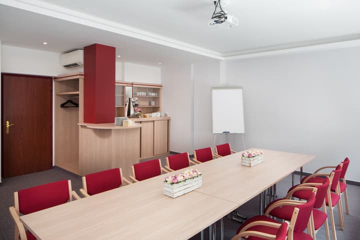Hotel Benczur
