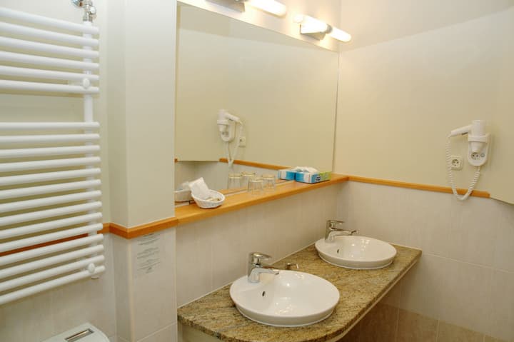Hotel Benczur