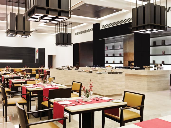 Trident, Agra