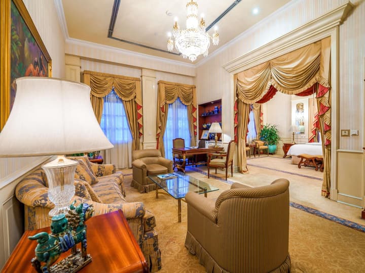 Hotel Majapahit Surabaya - MGallery